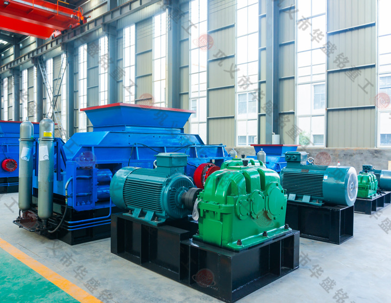 瀝青塊破碎機(jī),瀝青塊雙齒輥破碎機(jī)廠家,瀝青塊齒輥破碎機(jī)價格